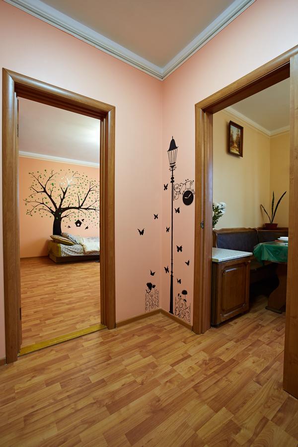 リウネBabylon Apartmens On Zhukovaアパートメント 部屋 写真